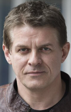 фото Джеймс Вебер-Браун