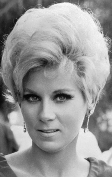 фото Грэйс Ли Уитни