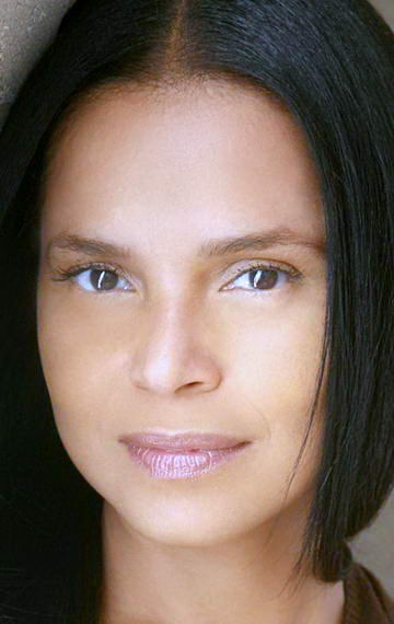 фото Виктория Роуэлл