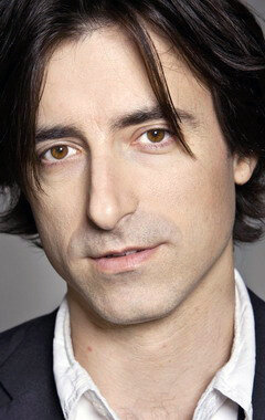 фото Ноа Баумбак