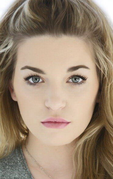 фото Бритт Маккиллип