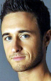 фото Джулиан Сиаис