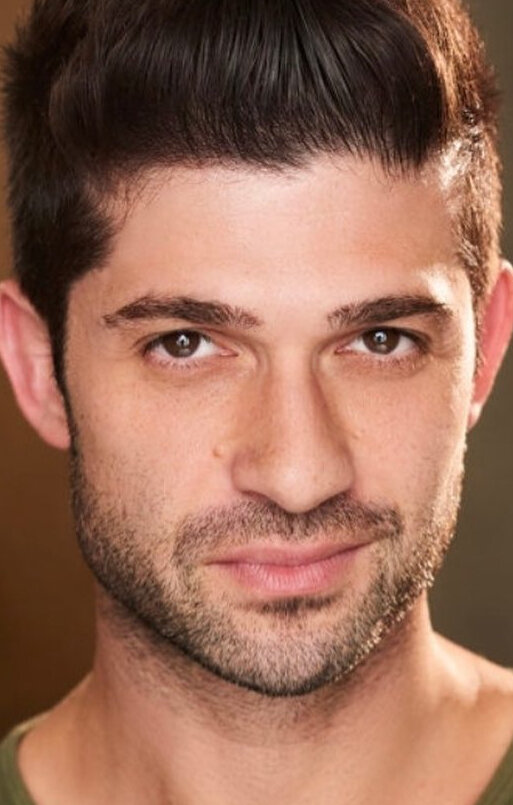 фото Адам Золотин