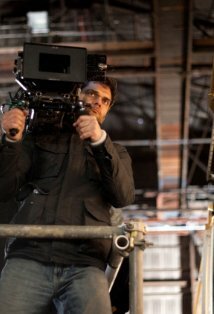 фото Омид Нушин