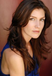 фото Холли Стенсон