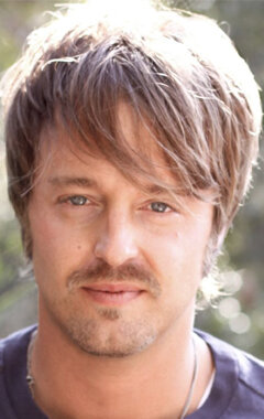 фото Джошуа Леонард