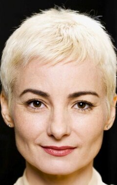 фото Бронуэн Бут