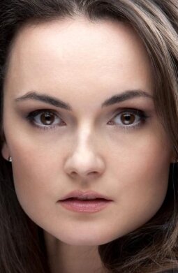 фото Айза Новаковска