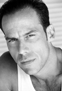 фото Steven Komito