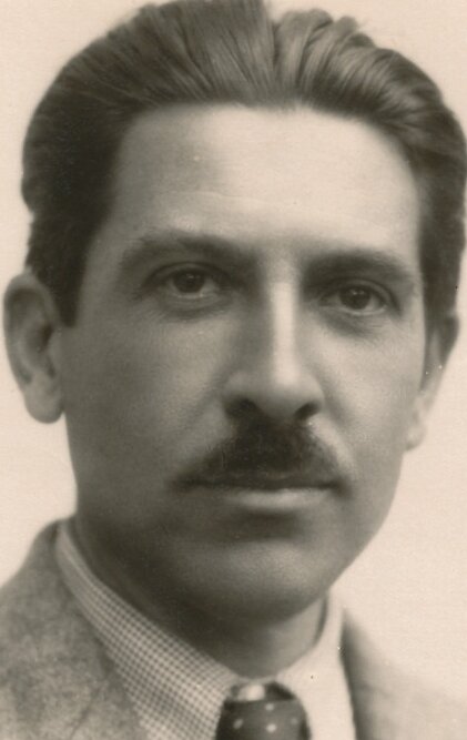 фото Леон Муссинак