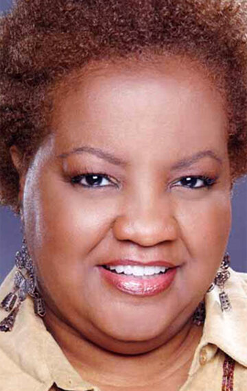 фото Элизабет Омилами