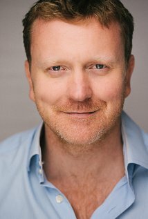 фото Саймон Шерлок