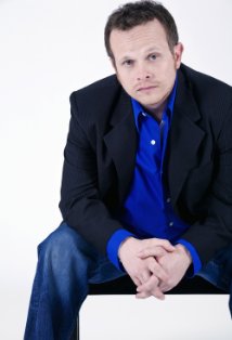 фото Адам Кронан