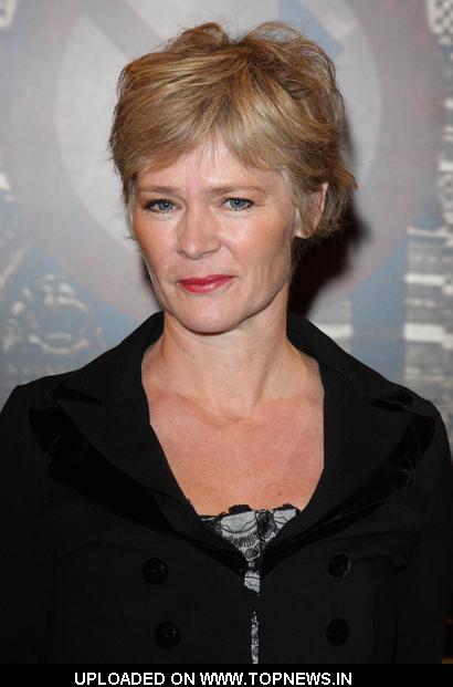 фото Клер Холман