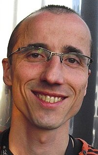 фото Бенце Миклаузиц