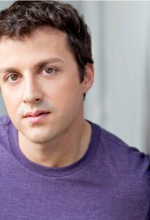 фото Роуэн Бусед