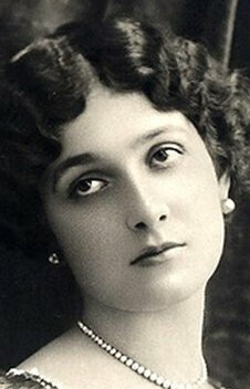 фото Лина Кавалери