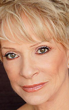 фото Дженнифер Бэсси