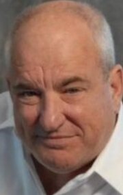 фото Крэйг Хоуксли