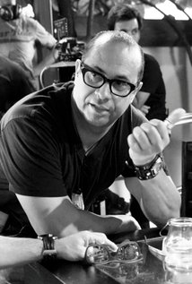 фото Рэймонд Эрнандез мл.