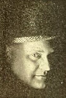 фото Дэн Расселл