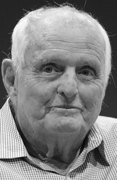 фото Грэй Фредериксон