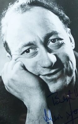 фото Кен Джонс