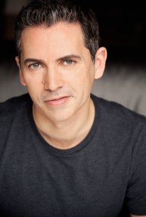 фото Луис Адамс