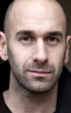 фото Урс Юккер