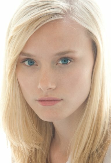 фото Кейси Томас