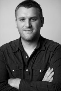 фото Ниел Фултон