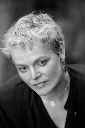 фото Эллен МакЛофлин