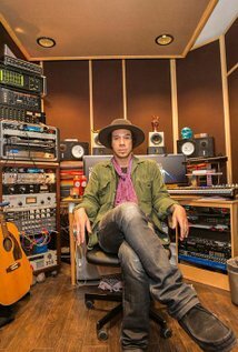 фото Джастин Уорфилд