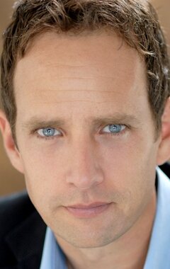 фото Роберт Молони