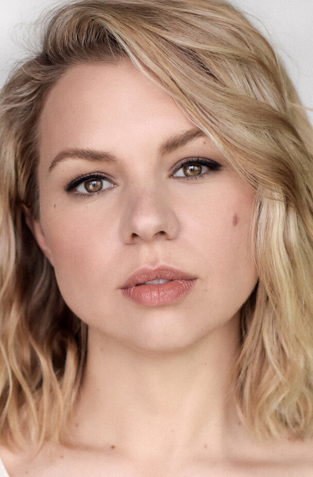 фото Эли Либерт