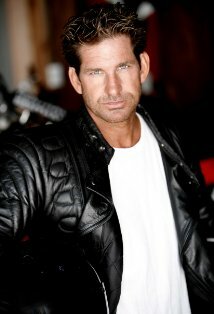 фото Майкл Оуэн