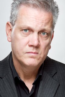 фото Энтони Уэлш