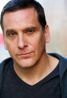 фото Эндрю Джеймс Джонс