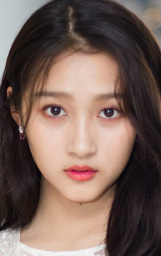 фото Гуань Сяотун