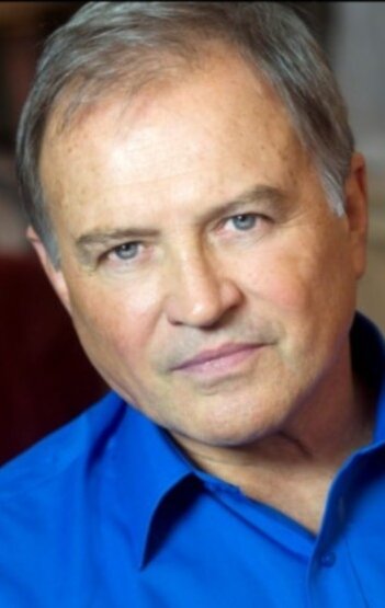 фото Стивен Роу