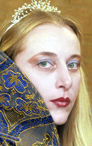 фото Айша Хауэр