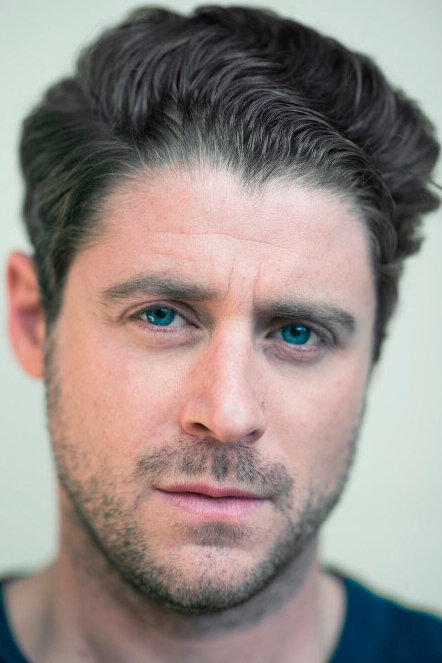 фото Джон Абрахамс