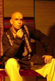 фото Патрик Грант