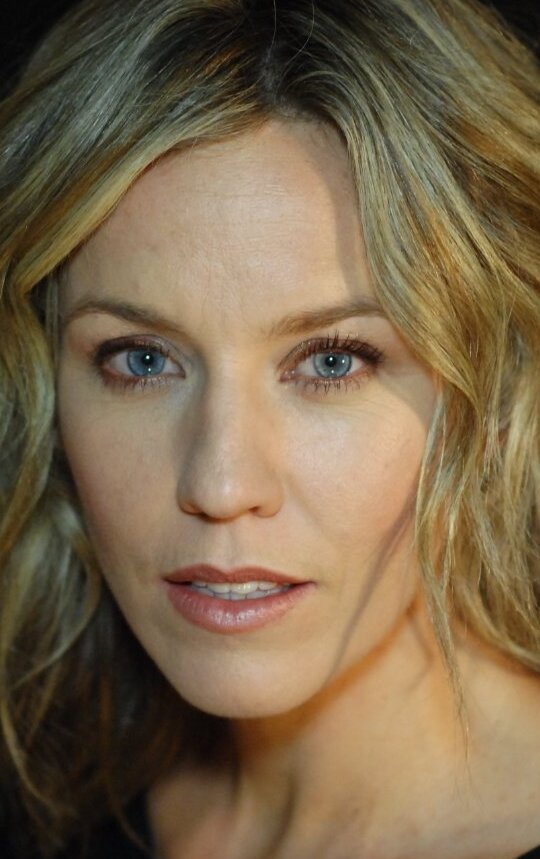 фото Симон МакОллэй