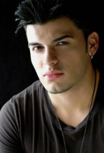 фото Карл Уэйэнт