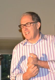 фото Майк Ларсен