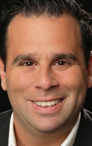 фото Рэндолл Эмметт