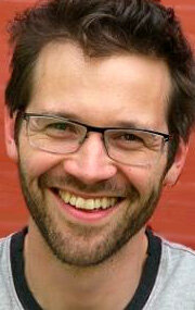 фото Йонас Грош