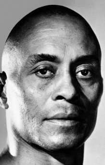 фото Вуди Строуд