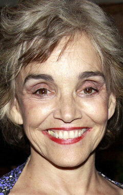 фото Брук Адамс